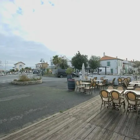 Avec Terrasse Au Port D'ars-en-re, Wi-fi Gratuit - Fr-1-835-6 *