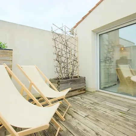Avec Terrasse Au Port D'ars-en-re, Wi-fi Gratuit *